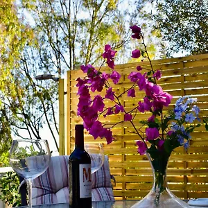 https://maravilloso-apartamento-con-jardn-y-barbacoa.1costadelsol.com