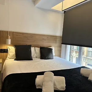 https://carbon-suites.1costadelsol.com